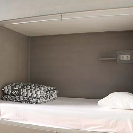 Hostel Way Porto