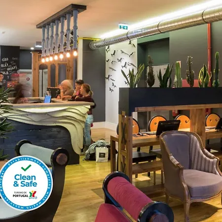 Way Hostel
